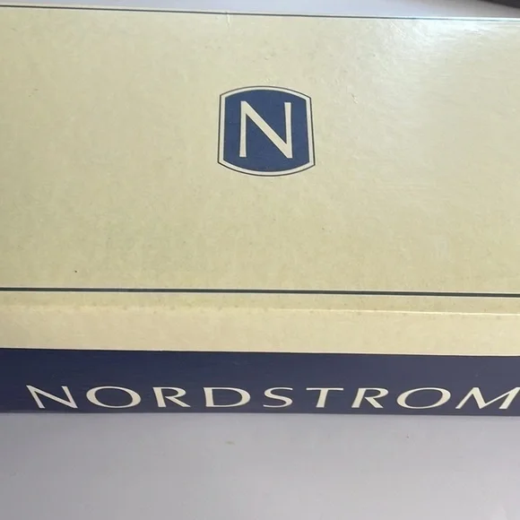 NORDSTROM Ankle Strap Heels, 9M - Picture 10 of 13